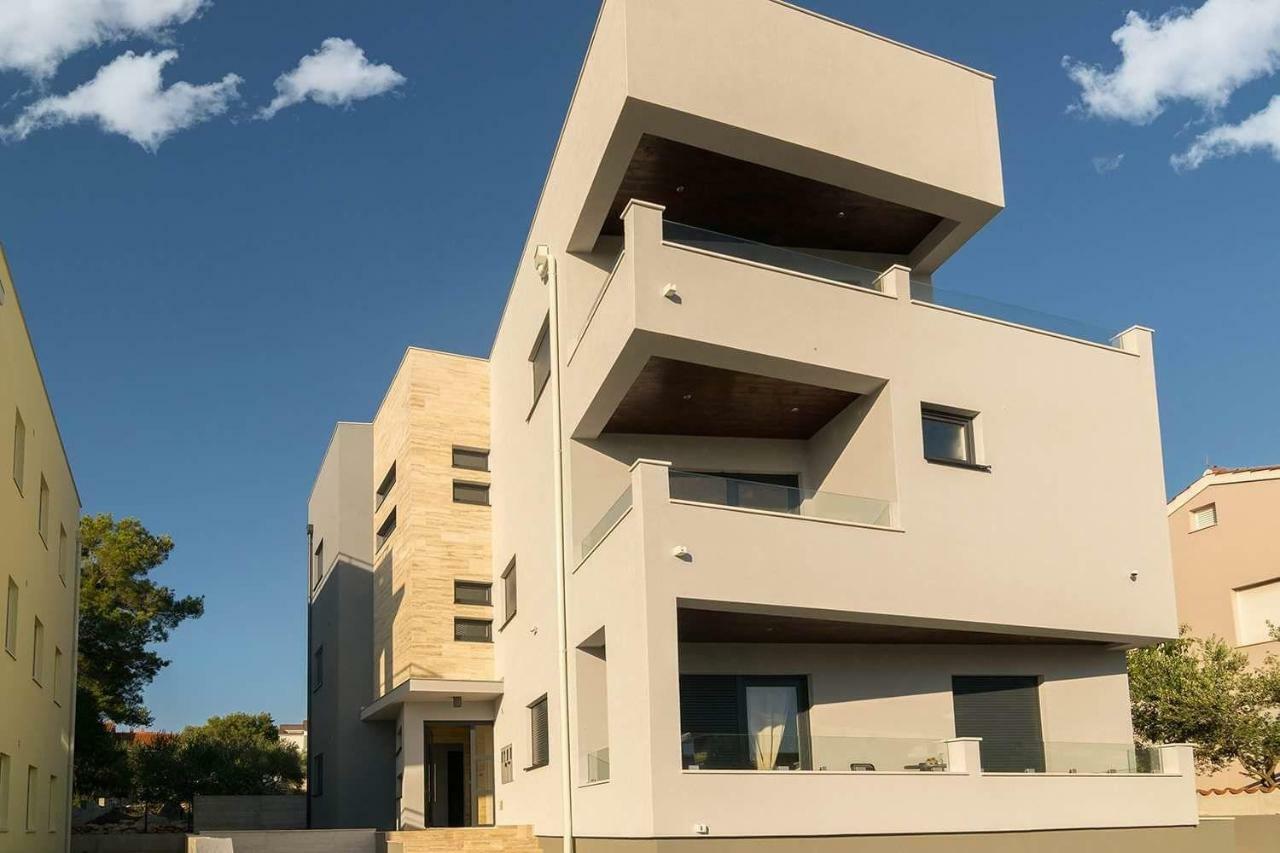 Apartmani Marinovic ซาดาร์ ภายนอก รูปภาพ