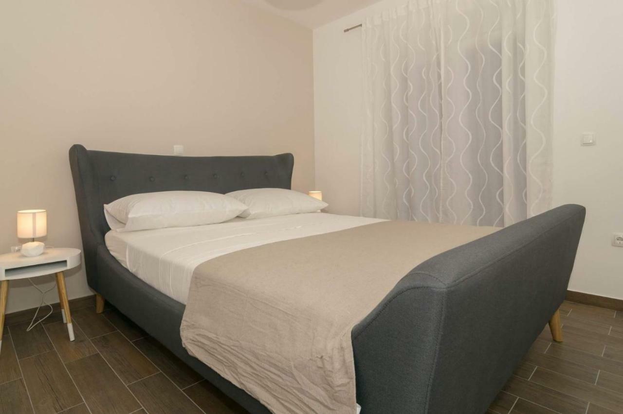 Apartmani Marinovic ซาดาร์ ภายนอก รูปภาพ