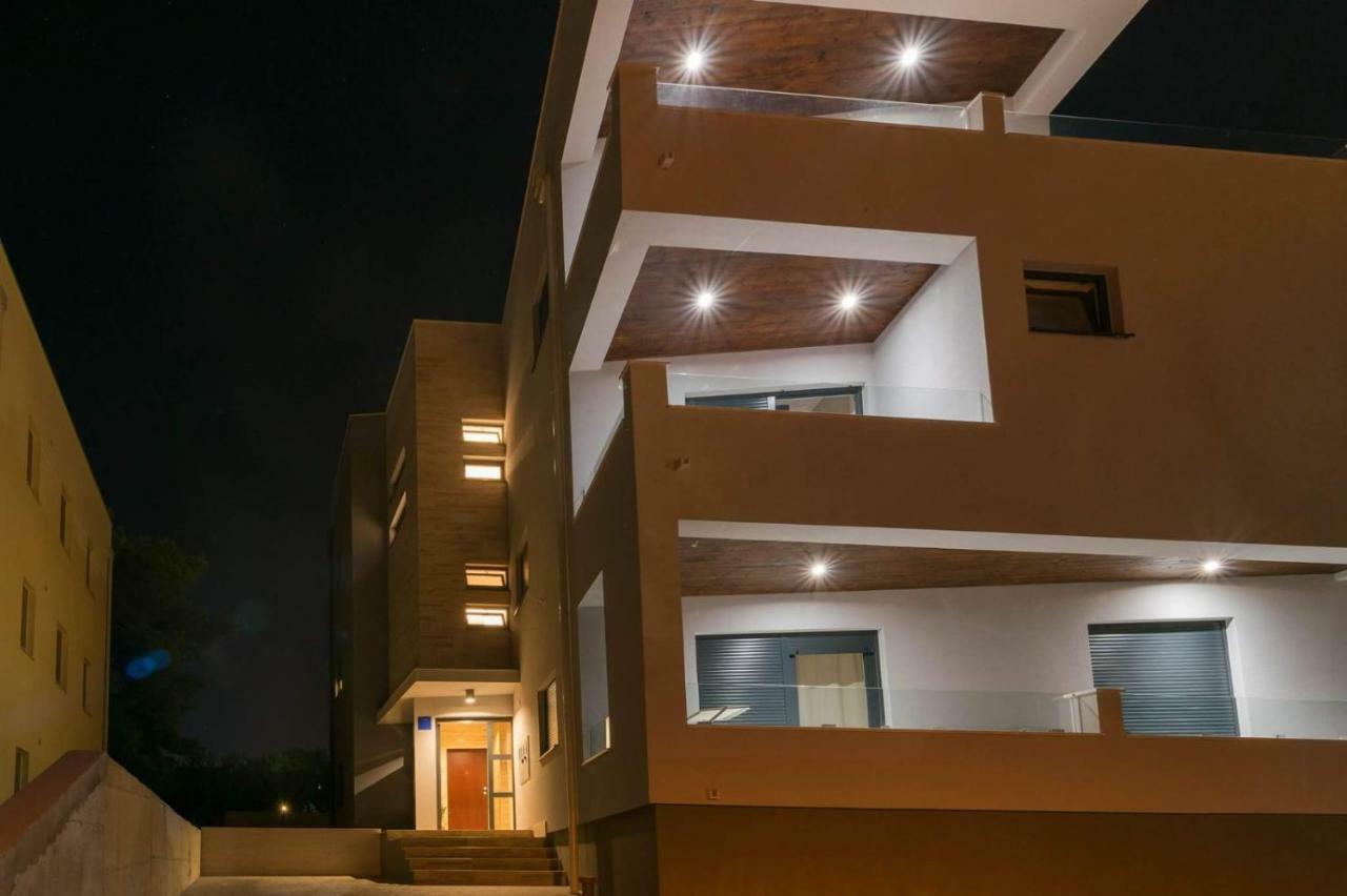 Apartmani Marinovic ซาดาร์ ภายนอก รูปภาพ